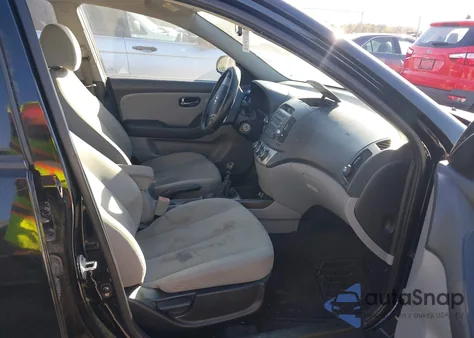 2010 Hyundai Elantra Blue z USA, uszkodzony, nr VIN KMHDU4AD6AU883574